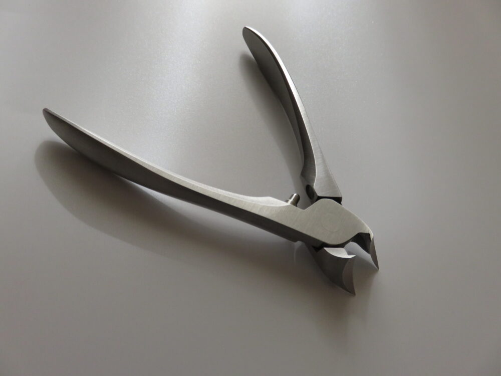 老舗SUWADA 高級爪切り　日本製 老舗SUWADA 高級爪切り 日本製 おすすめ】SUWADA（諏訪田製作所）の